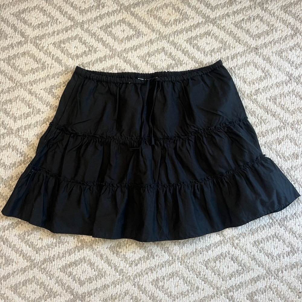 Aritzia/Sunday Best Black Tiered Skirt